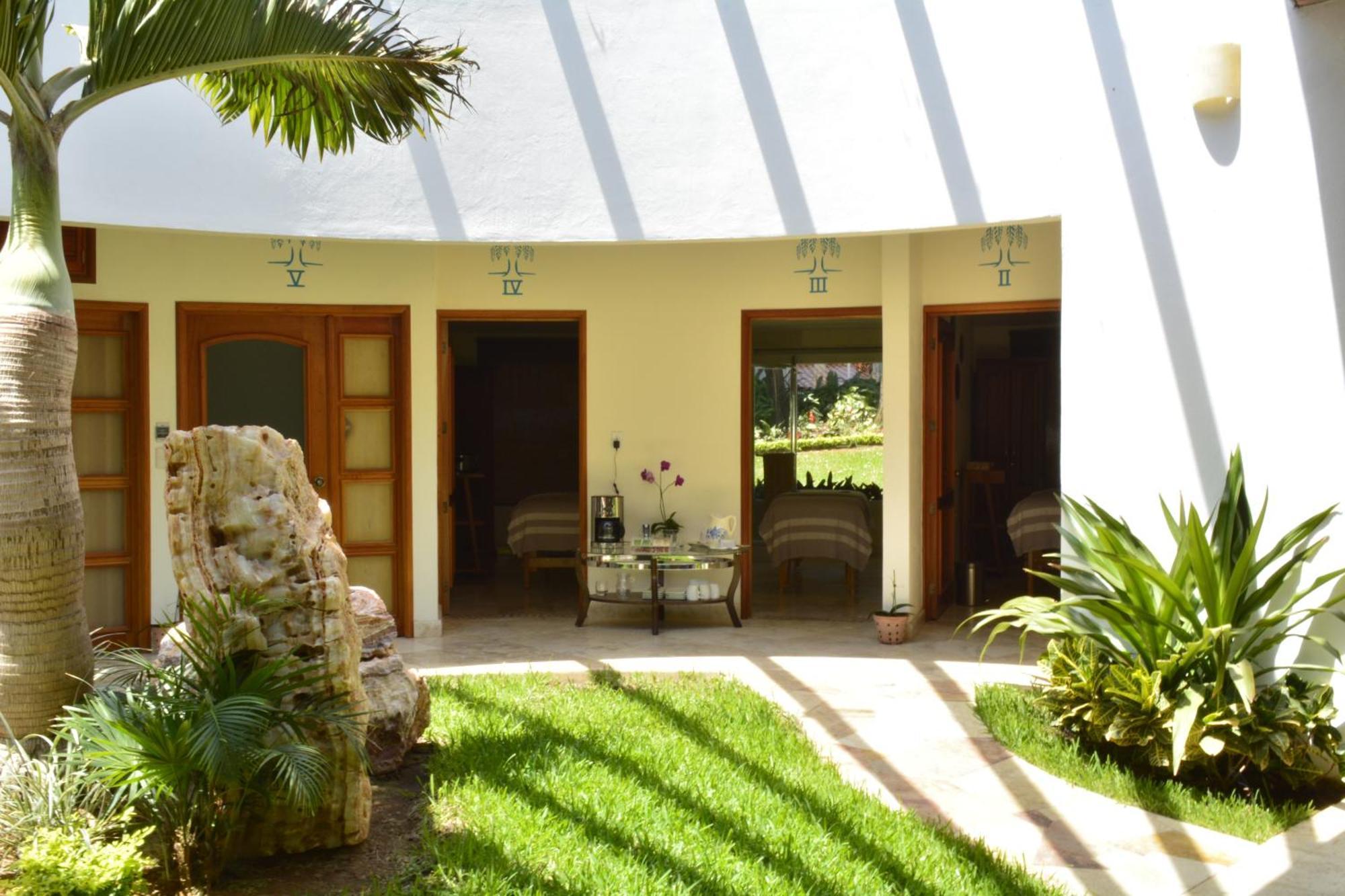 Quinta Sauz Hotel Tacámbaro de Codallos Екстериор снимка