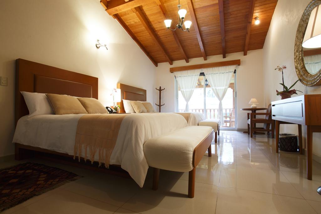 Quinta Sauz Hotel Tacámbaro de Codallos Екстериор снимка