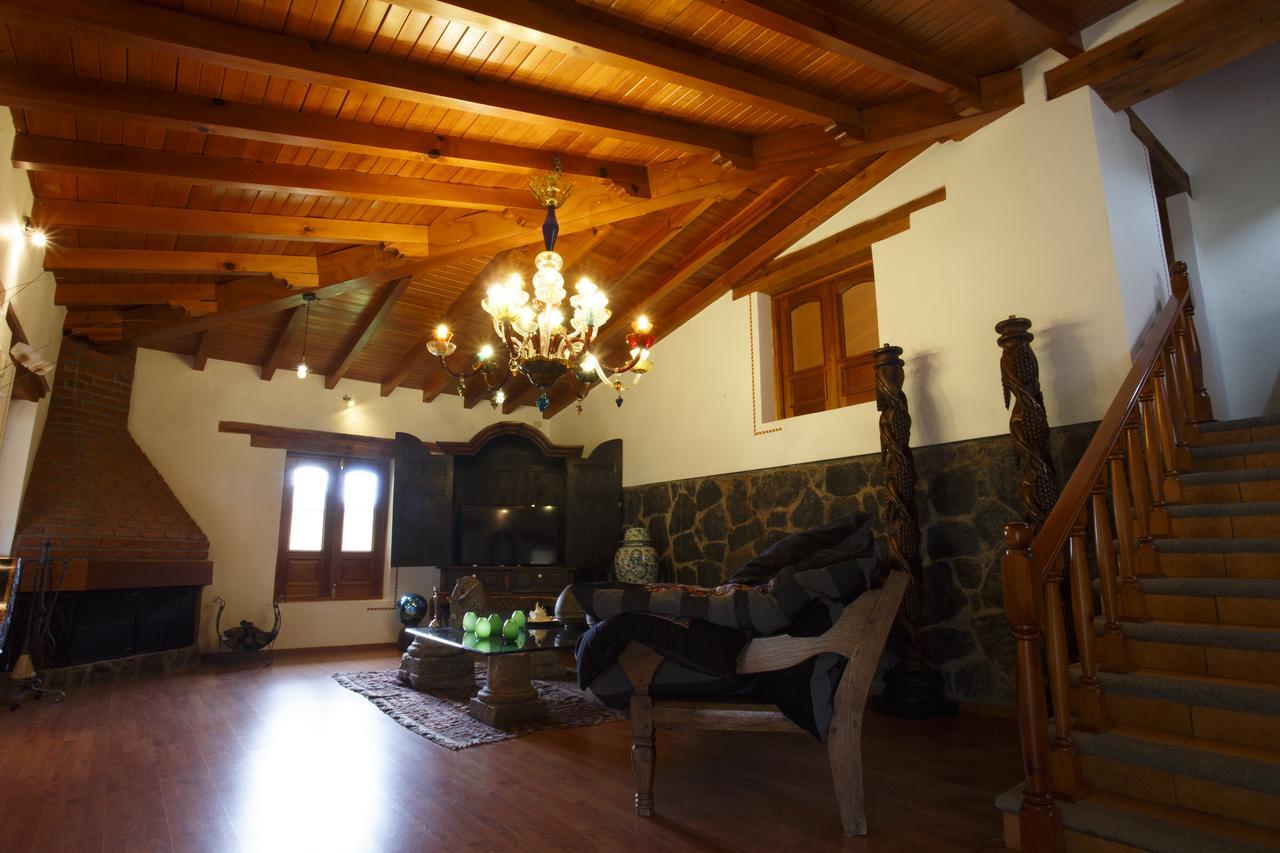 Quinta Sauz Hotel Tacámbaro de Codallos Екстериор снимка